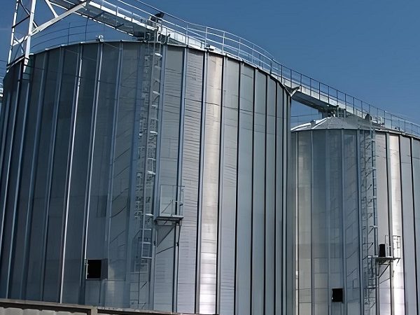 5000-ton silo features