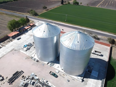 Galvanized grain silo