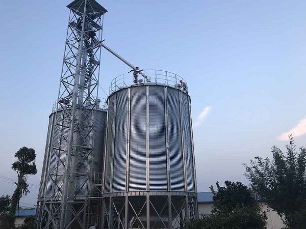 the structure of oat silo
