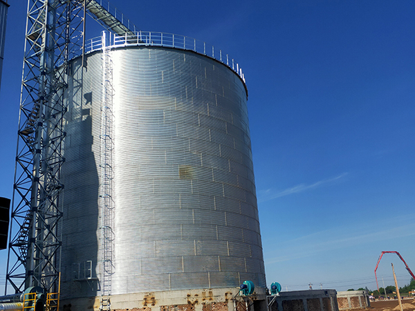 the structure of oat silo